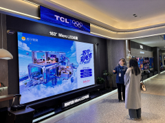 以行业标杆级产物163吋巨幕电